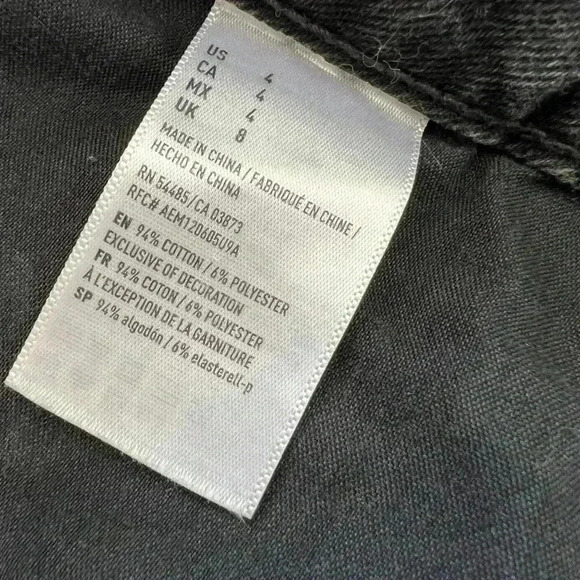 American Eagle Size 4 Black Button Fly Jean Mini Skirt Distressed - Picture 5 of 8